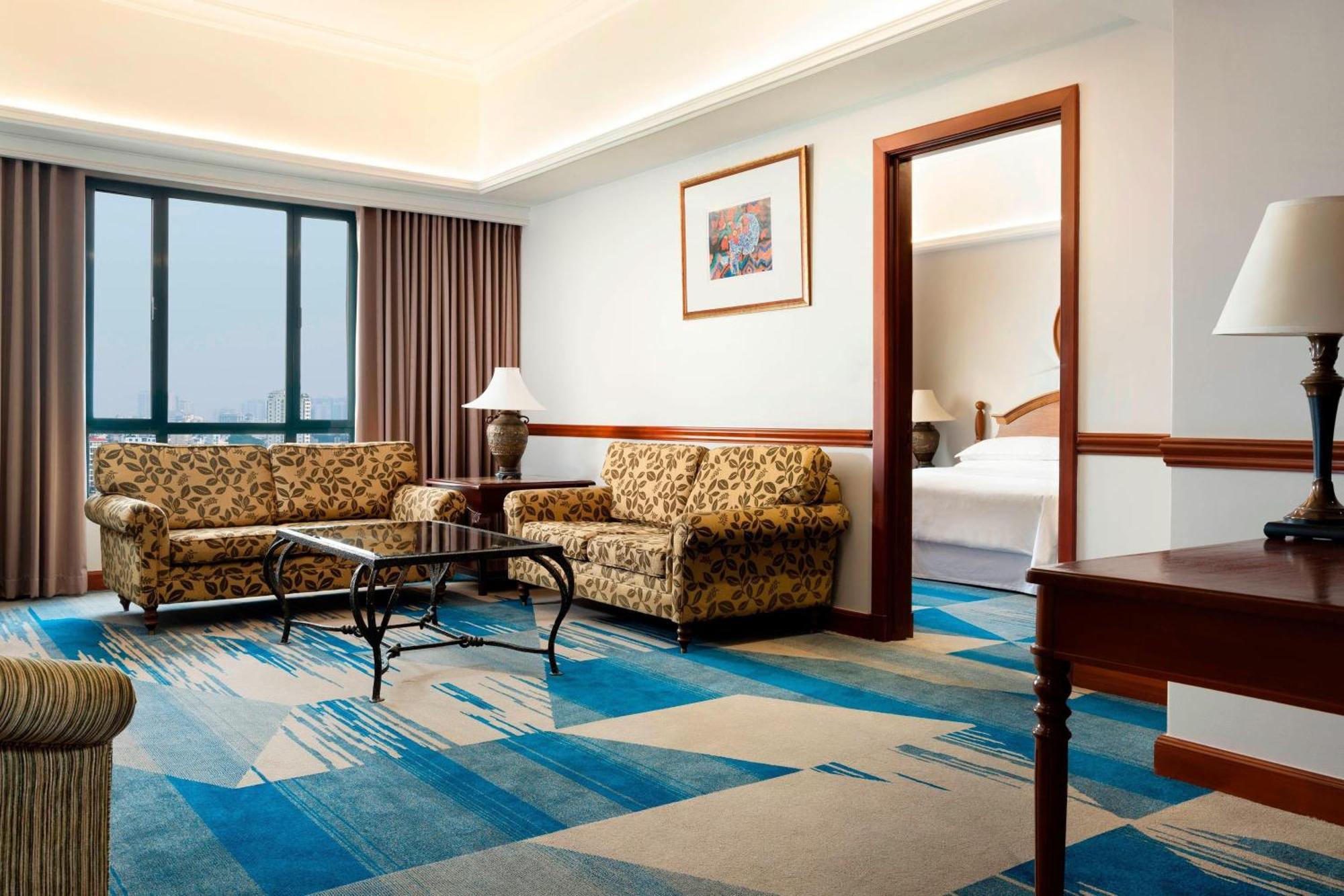 Sheraton Khách sạn 5*